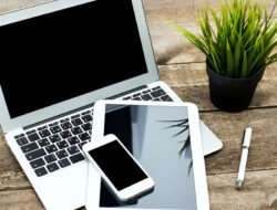 Siap-Siap Mahal, Harga HP dan Laptop Diprediksi Naik di 2026