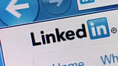 Ilustrasi - Penjahat siber melancarkan modus penipuan LinkedIn melalui balasan pesan resmi palsu. Pelaku mencuri data akun melalui situs tiruan. Simak cara mencegahnya. (Dok. Ist)