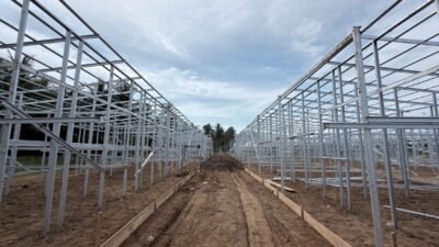 BNPB percepat pembangunan huntara tahap pertama sebanyak 711 unit di Aceh Utara. Targetkan warga terdampak miliki hunian layak dan fasilitas air bersih sebelum puasa.