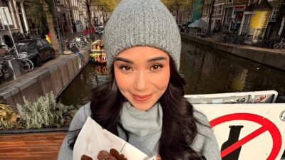 Polisi temukan surat dokter RSPI dan obat-obatan di apartemen Lula Lahfah. Temuan bukti medis ini bantah dugaan kekerasan fisik. (Dok: @lulalahfah)