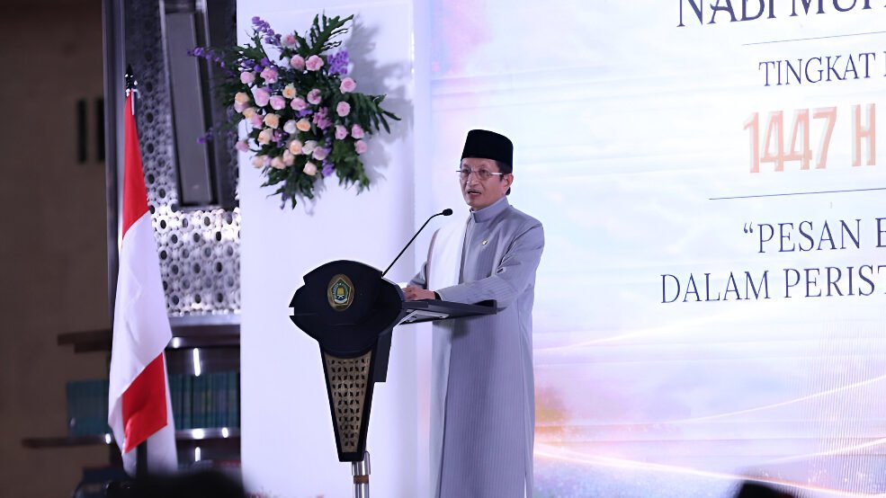 Menag Nasaruddin Umar menyerukan pertobatan ekologis saat Isra Mikraj. Ia meminta umat Islam berhenti merusak alam dan mulai merawat bumi. (Dok. Ist)
