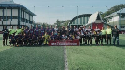 Turnamen Mini Soccer Piala Ketua DPRD Pontianak resmi digelar. Melibatkan 32 tim, event ini padukan kompetisi olahraga dengan bazar UMKM dan hiburan musik.