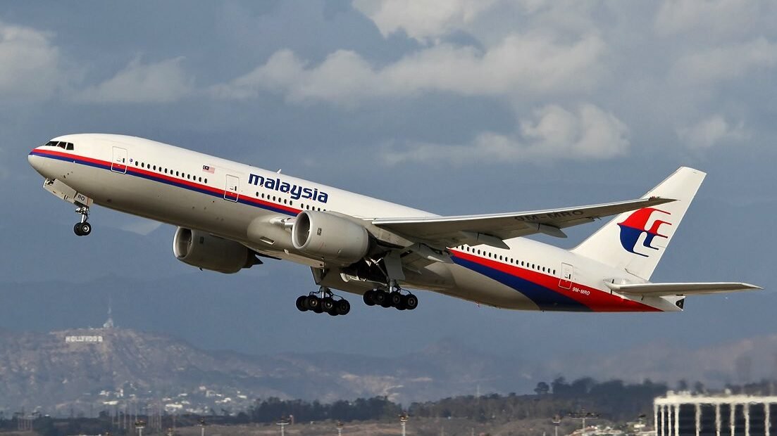 Pesawat Malaysia Airlines saat lepas landas. Operasi pencarian MH370 resmi dibuka kembali pada akhir Desember 2025 dengan skema kontrak "No Find, No Fee" senilai Rp1,1 triliun. (Dok. Ist)