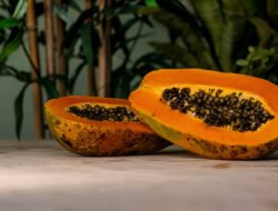 Daftar Makanan yang Berbahaya Jika Dicampur Pepaya