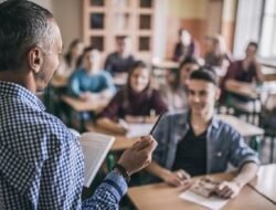 Anti Panik di Hari Pertama: 6 Persiapan Penting Menyambut Awal Semester Baru