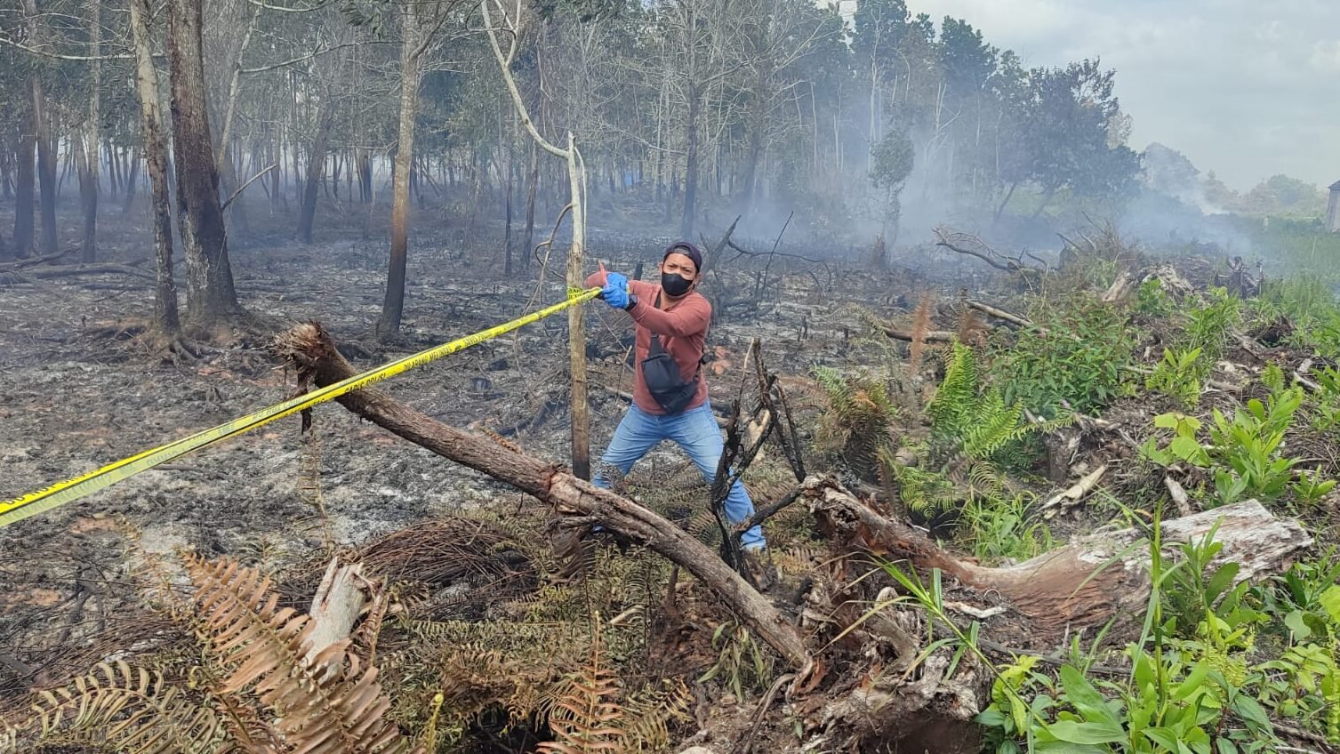 Polres Kubu Raya pasang garis polisi di lahan Punggur Kecil.