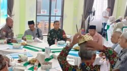 Polisi hadiri Musrenbang Bansir Laut untuk mengawal aspirasi warga. Kapolsek Pontianak Selatan pastikan perencanaan pembangunan berjalan aman dan kondusif. (Dok: @polsek_pontianakselatan)