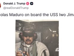 Trump Unggah Foto Presiden Venezuela di Kapal Perang AS