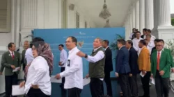 "Ribuan akademisi Soshum dikumpulkan di Istana. Pemerintah akui langkah ini respons atas kekhawatiran "anak tiri" dibanding STEM, namun format dialog massal jadi sorotan."