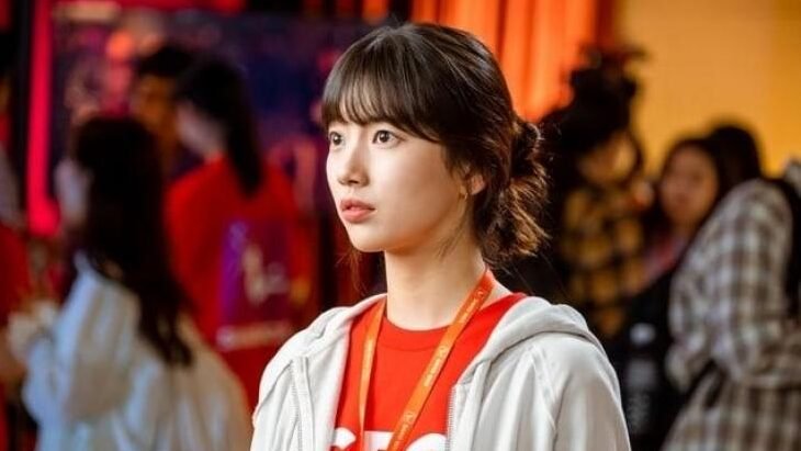 "Butuh motivasi? Simak rekomendasi drama Korea dengan tokoh perempuan pekerja keras dan tangguh. Dari Start-Up hingga Agency, kisah mereka dijamin bikin semangat mengejar mimpi!"