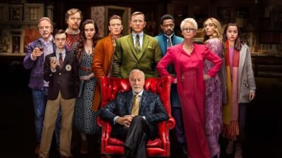 "Bingung mau nonton apa dan malah habis waktu untuk scrolling? Simak 5 rekomendasi film lintas genre terbaik yang dijamin anti-bosan untuk menemani akhir pekan Anda."