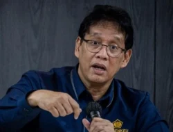 Isu Independensi BI ‘Teradai’, Rupiah Terjun Bebas Nyaris Tembus Rp 17.000/USD