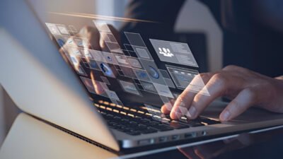 Ilustrasi - Harga saham BUMI turun akibat aksi jual asing. Namun, analis melihat potensi besar masuk indeks global karena porsi saham publik meningkat. (Dok. Ist)