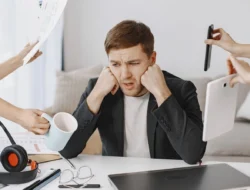 Awas Karir Mandek! Hindari 5 Sifat Toksik Ini Menurut Psikologi Kerja