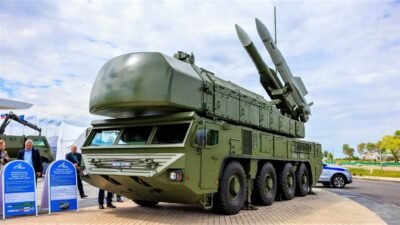 Ilustrasi sistem pertahanan udara rudal BUK buatan Rusia/Belarusia. Personel TNI AD baru saja menyelesaikan pelatihan tingkat batalyon terkait pengoperasian sistem canggih ini di Belarusia. (Dok. Ist)