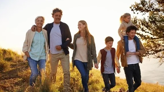 "Apakah kamu bahagia? Kenali 6 tanda orang dewasa yang memiliki tangki cinta penuh di rumah. Mulai dari emosi stabil, tidak haus validasi, hingga minim drama."