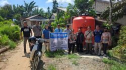 Kodim 1209/Bky gelar monitoring dan evaluasi di Desa Bukit Serayan. Fokus pada pemeriksaan administrasi untuk cegah penyimpangan anggaran pembangunan.