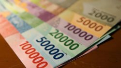 Ilustrasi - Dana pusat dipotong, Pemkab Melawi naikkan target pendapatan daerah 2026 jadi Rp 104,5 miliar. Bapenda ajak warga taat pajak. (Dok. Ist)