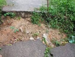 Sudah Diukur Dinas PU Tapi Tak Kunjung Diperbaiki, Warga Mengkurai Keluhkan Jalan Ambruk