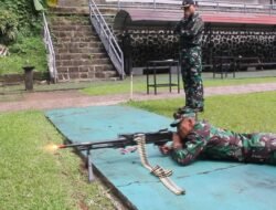 Asah Naluri Tempur, Yonranratfib 1 Mar Gelar Uji Tembak Senjata Mesin di Cilandak