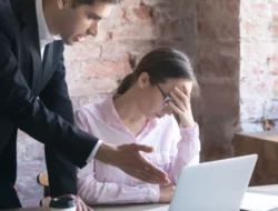 Menghambat Kemajuan: 5 Dampak Buruk Sikap Anti Kritik bagi Diri Sendiri