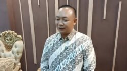 Alexander merayakan satu tahun masa kepemimpinan di Kabupaten Ketapang dengan mengajak seluruh elemen masyarakat bergotong royong untuk terus membangun daerah. (Dok. Ist)