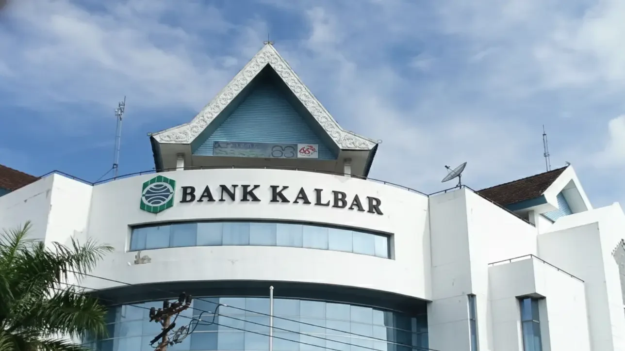 Foto-GEdung-Bank-Kalbar-Perseroada