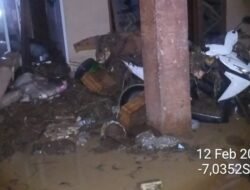Banjir Rendam Majalaya Bandung, 600 Warga Terdampak Mulai Bersihkan Rumah