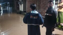 Kondisi terkini salah satu kawasan permukiman di Kabupaten Kendal yang mulai menunjukkan penurunan debit air pasca banjir. (Dok. HO/Faktakalbar.id)