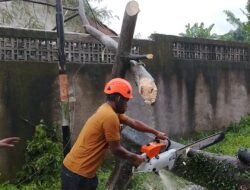 Angin Kencang Terjang Banyumas, Puluhan Rumah Warga Alami Kerusakan