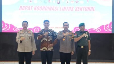 Polda Kalbar tekankan Sinergi Lintas Sektoral amankan Cap Go Meh 2026 yang bertepatan dengan awal Ramadan. Polri fokus cegah intoleransi dan kemacetan.