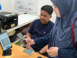 Bank Kalbar Dorong Transaksi Digital, Pasang 16 Ribu Merchant QRIS dengan Perputaran Hingga Rp18,7 Miliar