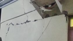 Sejumlah bangunan rusak akibat gempa, Jumat (6/2). (Dok. BPBD Pacitan)