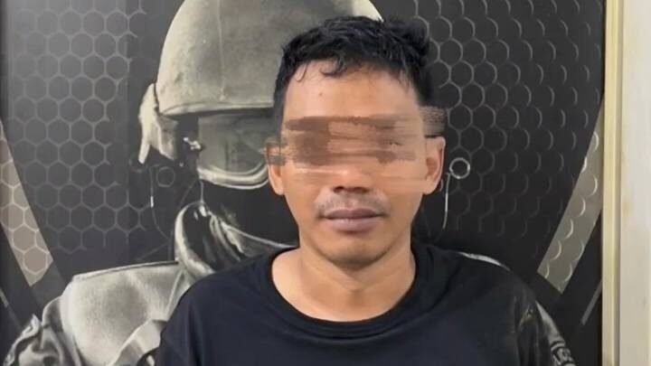 Tersangka AZ, residivis kasus pencurian motor yang diamankan di Jalan Waru, Rabu (4/2/2026).