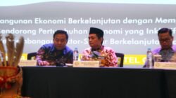 Wakil Wali Kota Pontianak, Bahasan, didampingi jajaran pejabat terkait saat memimpin Musrenbang RKPD Tahun 2027 Tingkat Kecamatan Pontianak Timur di Hotel Golden Tulip. (Dok. HO/Faktakalbar.id)