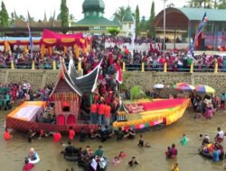 Fakta Medis dan Filosofi Tradisi Keramas Sebelum Ramadan