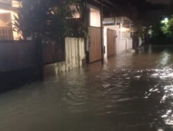 Hujan Deras Picu Banjir Parah di Wilayah Jabodetabek