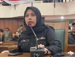 Buntut Tewasnya Arianto Tawakkal, Massa ‘Kalbar Menggugat’ Tuntut Reformasi Polri di Ruang Paripurna