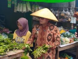 Tata Pasar Wonodadi dengan Hati, Bupati Sujiwo Siap Carikan Solusi Lahan Relokasi