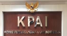 "Indonesia masuk dalam status darurat bunuh diri anak tertinggi di Asia Tenggara. Kenali faktor penyebab mulai dari bullying hingga pola pengasuhan di sini."