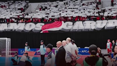 Ilustrasi - Malam ini Timnas Futsal Indonesia tantang Iran di final Piala Asia. Akankah strategi silat Nusantara runtuhkan dominasi gulat Persia? (Dok. Ist)