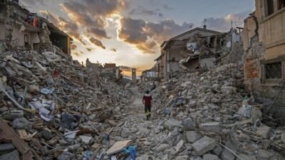 Ilustrasi - Israel kembali serang Gaza awal 2026. Meski Board of Peace (BoP) terbentuk, aksi nyata nol besar. Simak kritik pedas tentang "damai versi PowerPoint" ini. (Dok. Ist)