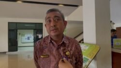 "Pemkot Pontianak ingatkan warga jangan belanja berlebihan atau panic buying hadapi kenaikan harga pangan jelang Ramadhan. Satgas Pangan perketat monitoring."