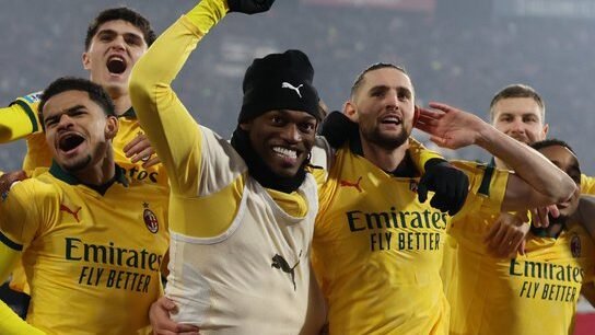 AC Milan Libas Bologna 3-0