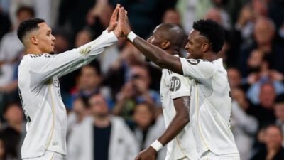 Real Madrid Singkirkan Benfica 2-1 di Bernabeu