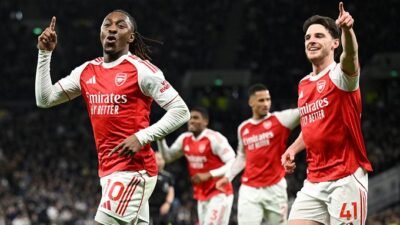 Arsenal Hajar Tottenham 4-1 di London Derby