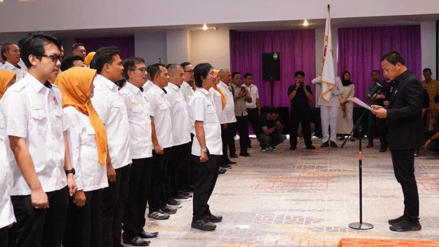 "Herry Fadillah resmi dilantik sebagai Ketua KONI Pontianak periode 2025-2029. Fokus utama meliputi transparansi anggaran dan sinergi mewujudkan sport city."