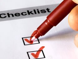 20 Kunci Sukses Usia 20-an: Keuangan hingga Karier