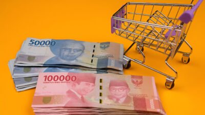 Ilustrasi - Dana desa dipangkas 58,03 persen dan dialihkan ke Koperasi Desa Merah Putih. Simak dampaknya bagi ribuan kepala desa yang kini kehilangan ruang fiskal. (Dok: Freepik)