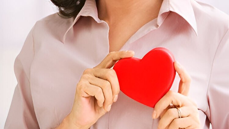 Ilustrasi - Fenomena serangan jantung di usia produktif semakin sering terjadi akibat akumulasi gaya hidup yang tidak sehat, tingkat stres yang tinggi, serta kurangnya aktivitas fisik. (Dok. Ist)